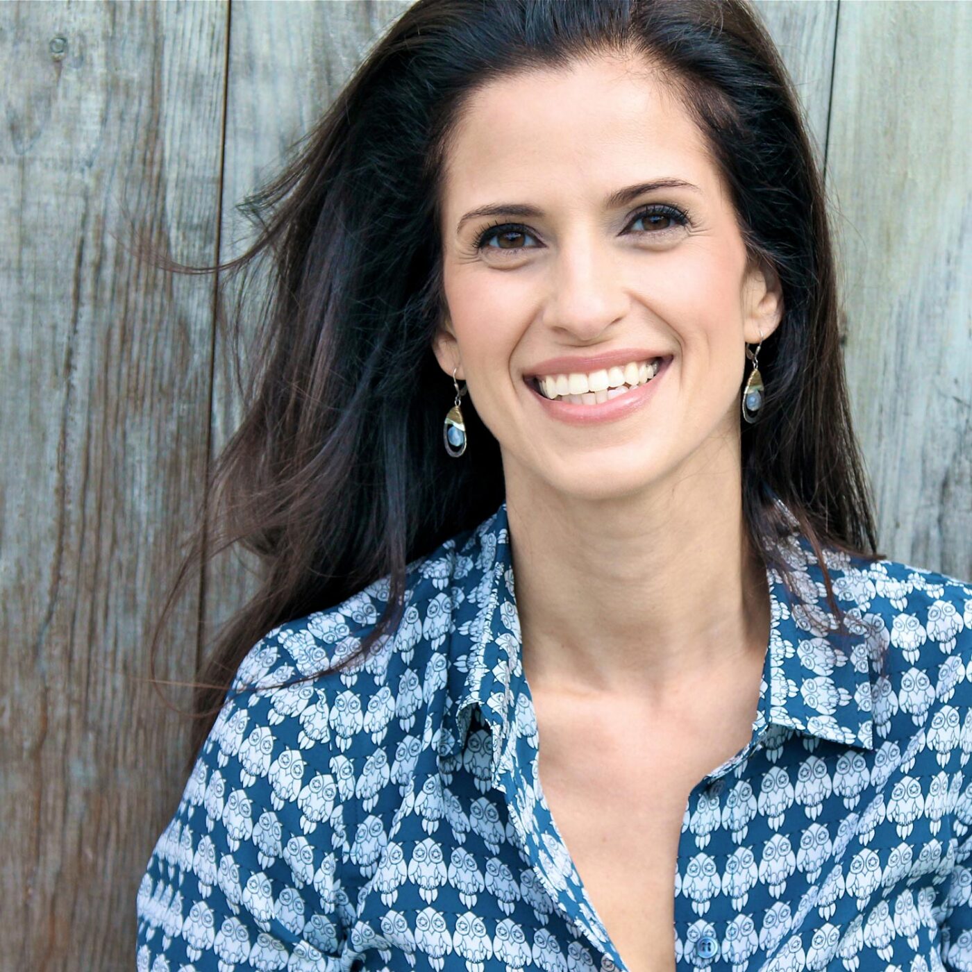 Farah Headshot